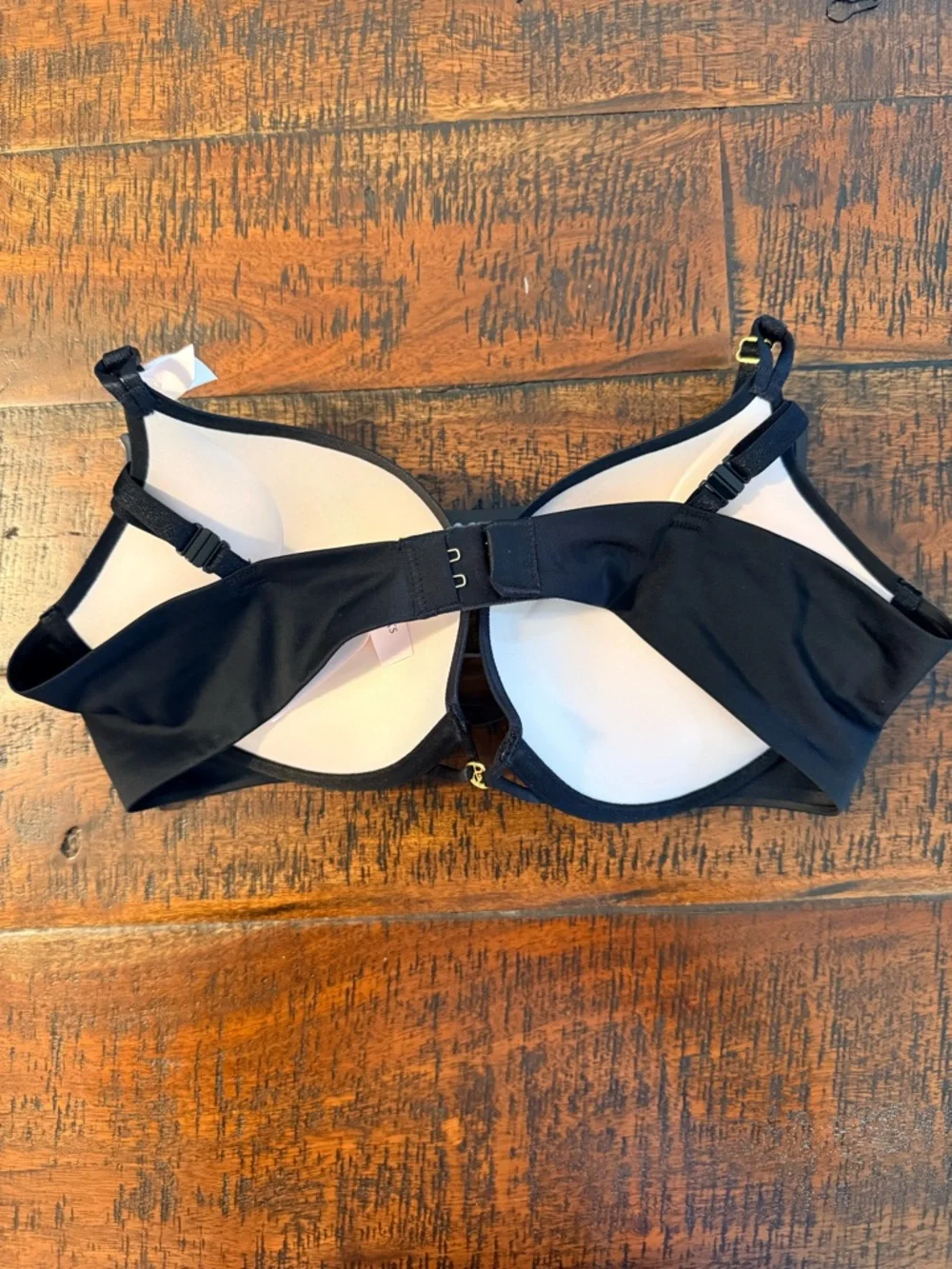 Victoria Secrets Bombshell Add-2-Cups Smooth Push-Up Bra SZ.36B - Picture 7 of 13